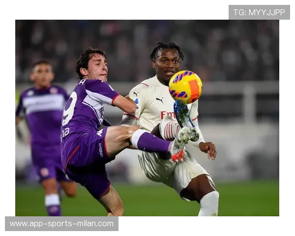 意甲佛罗伦萨边路推进不断形成突破,气势逐渐提升